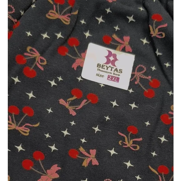ست تیشرت و شلوار نخی طرح آلبالو برند Beytas سایزبندی XL,2XL,3XL راحتی روزمره