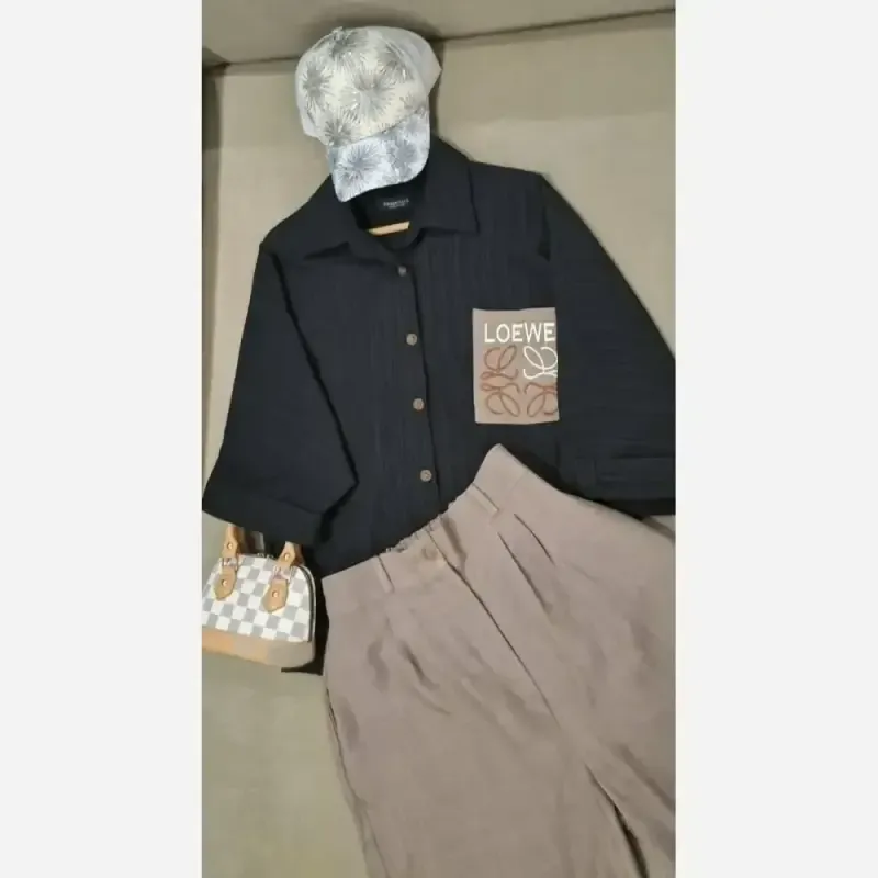 ست شومیز و شلوار لایرا سایز فری سایز 40 تا 50 درجه یک