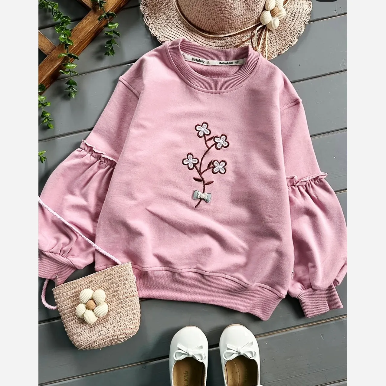 دورس بچه گانه چهارگل طرح گلدوزی برجسته آستین شاطری سایز 40 تا 55