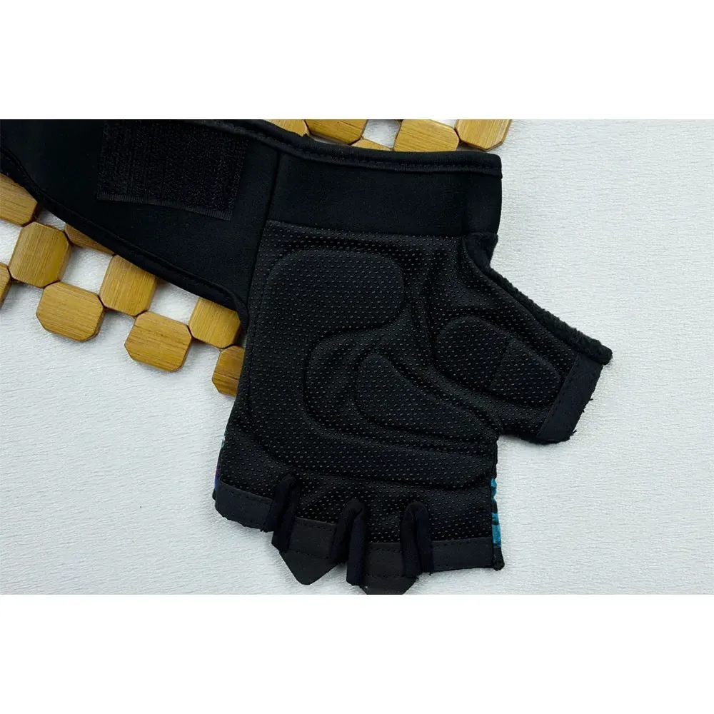 دستکش مچبندی زنانه فیتنس چرم و اسپاندکس چین