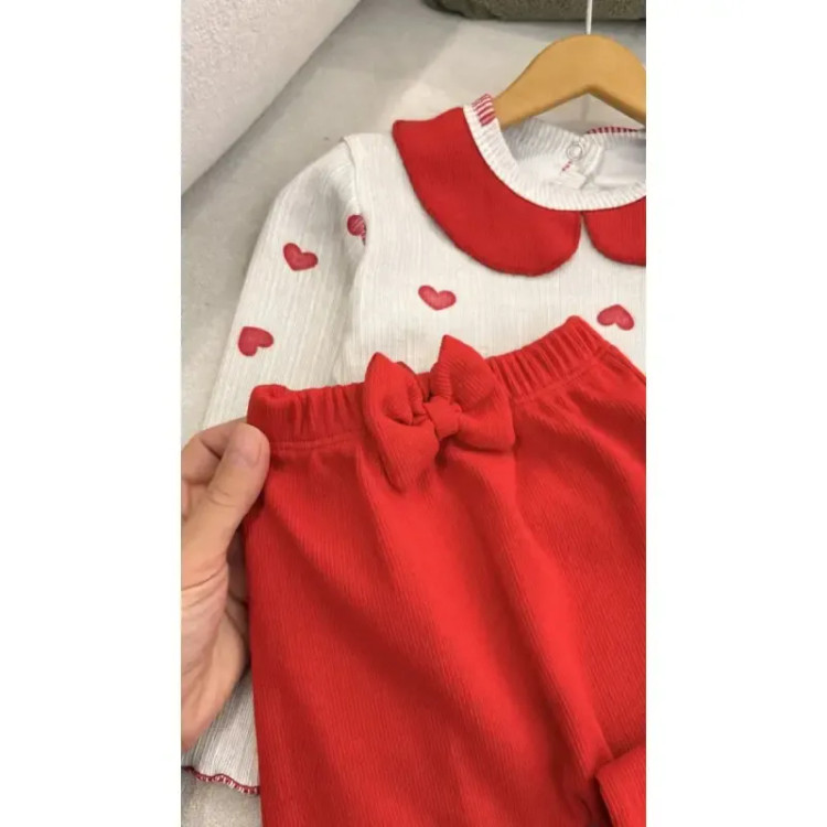 ست سه تیکه نوزادی دخترانه بادی و شلوار پنبه کبریتی یقه قلبی با هدبند
